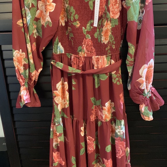 Baltic Born Tiered Midi Floral Vyn - Picture 8 of 8